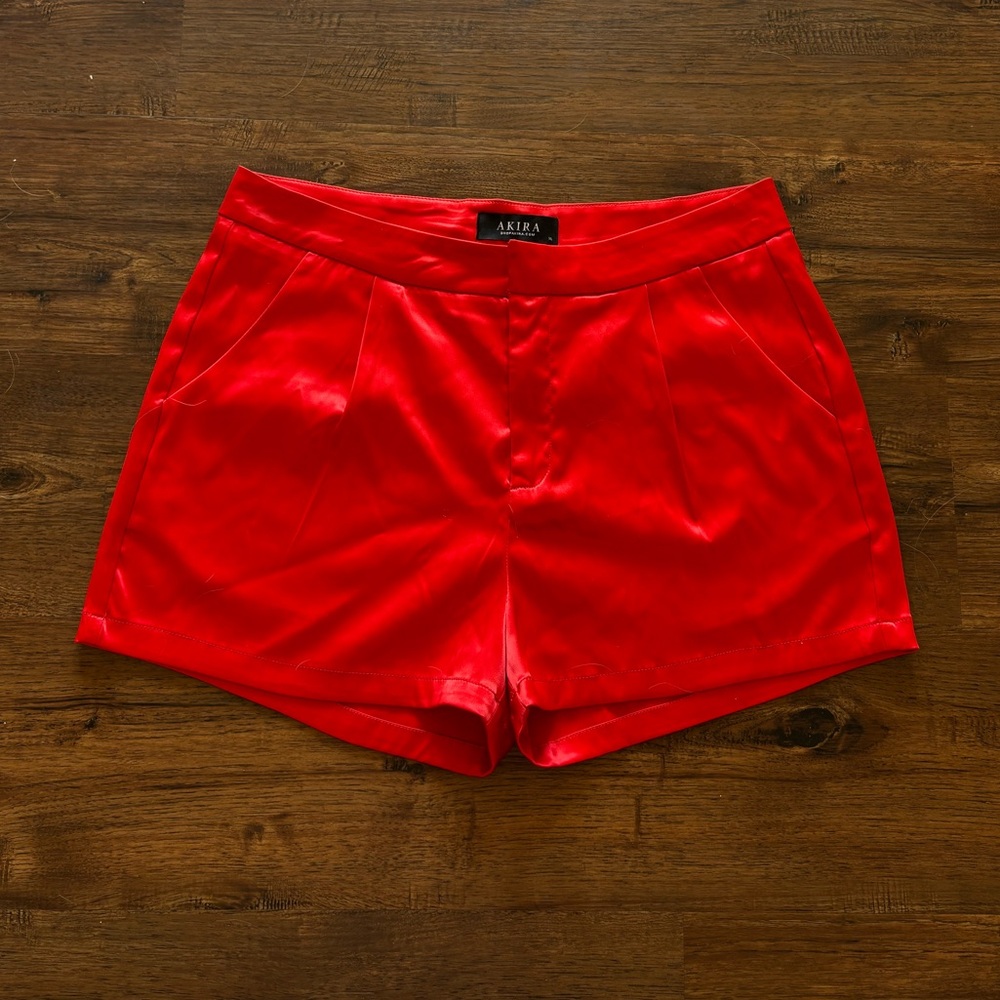 AKIRA High Waist Red Shorts Vibrant Style